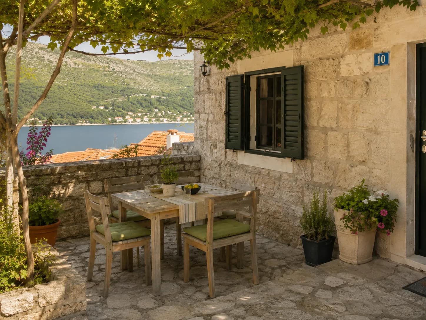 The roof terrace, and the reason to book this one